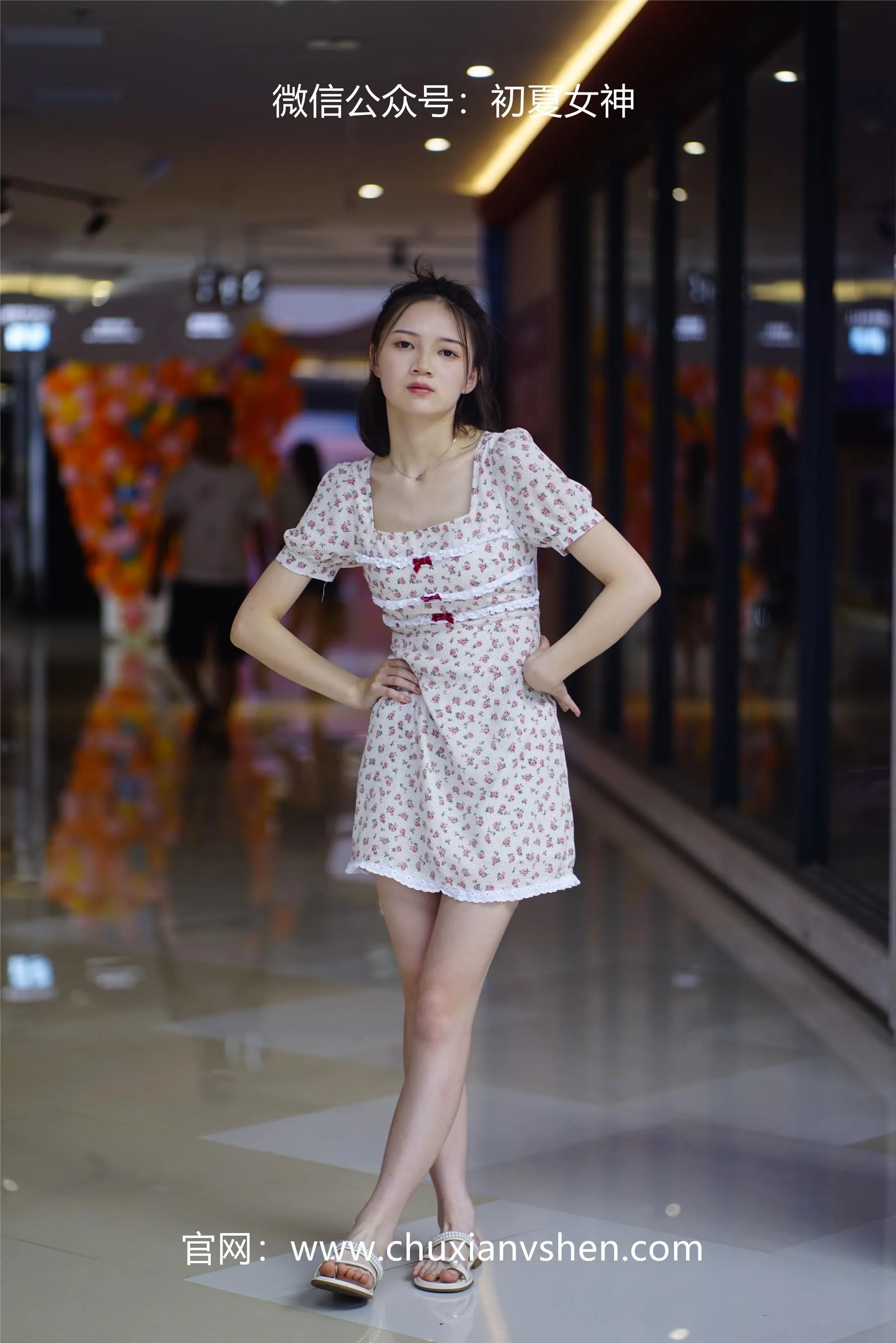 初夏女神 NO.043 大发 碎花小裙 [136P]插图2